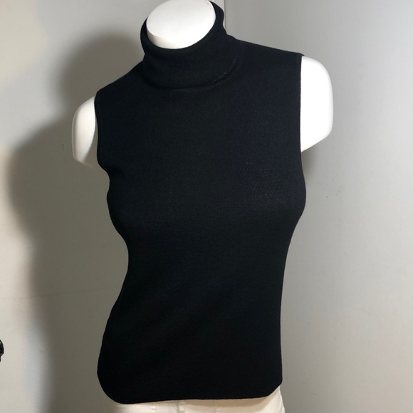 Liz Claiborne Sweaters - Liz Claiborne Turtleneck Sleeveless Knit Black Sweater